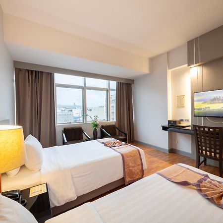 New Season Hotel Hat Yai Exterior photo
