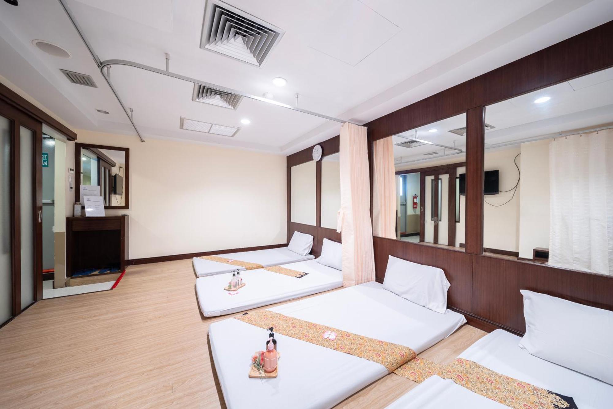 New Season Hotel Hat Yai Exterior photo